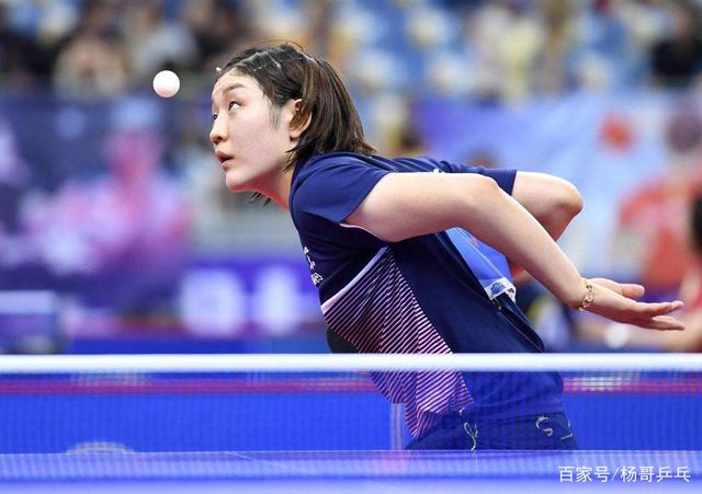 她们通过改 她们通过改