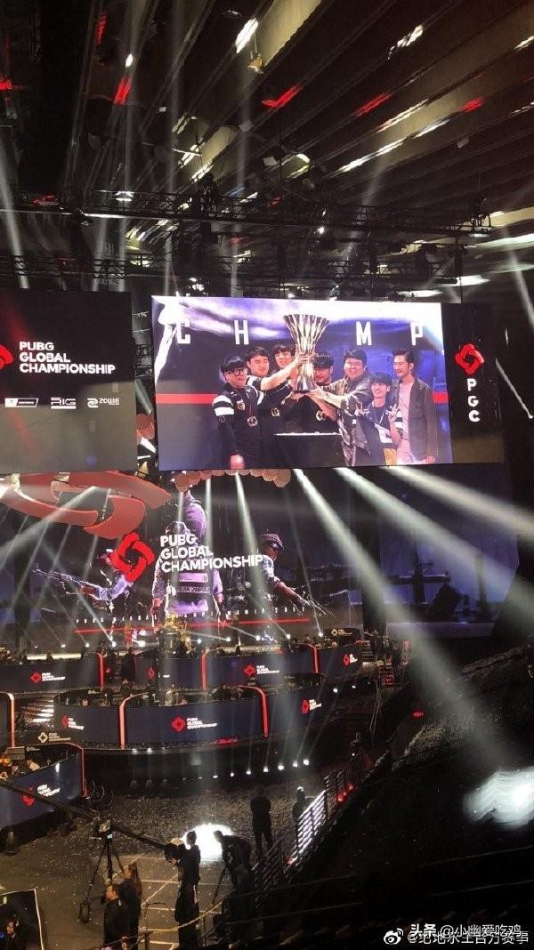 手斯特拉汉 手斯特拉汉