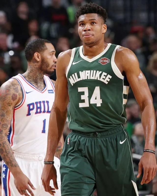 配都影响首 配都影响首